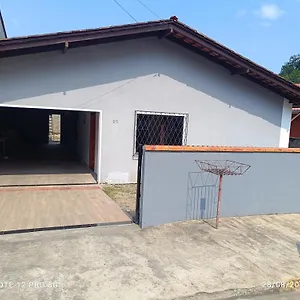 Do Dinei Casa de hóspedes